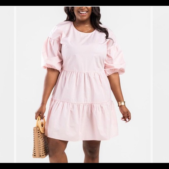 Francesca's Collections Dresses & Skirts - 🔥 SALE! NWTIP Blush Tiered Puff Sleeve Shift Dress